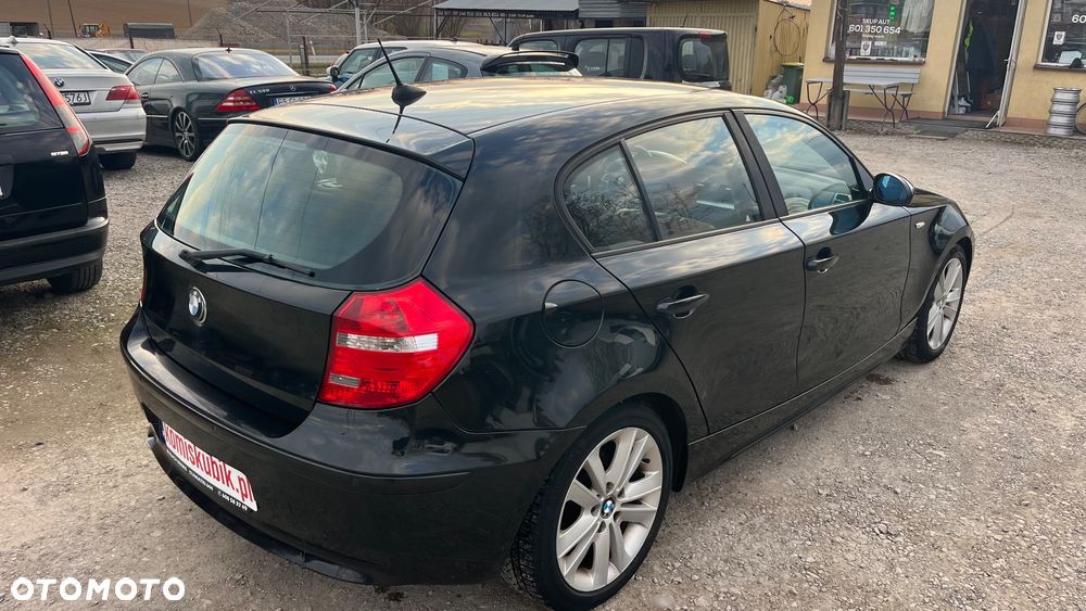 Ford Focus 1.6 Ambiente - 34