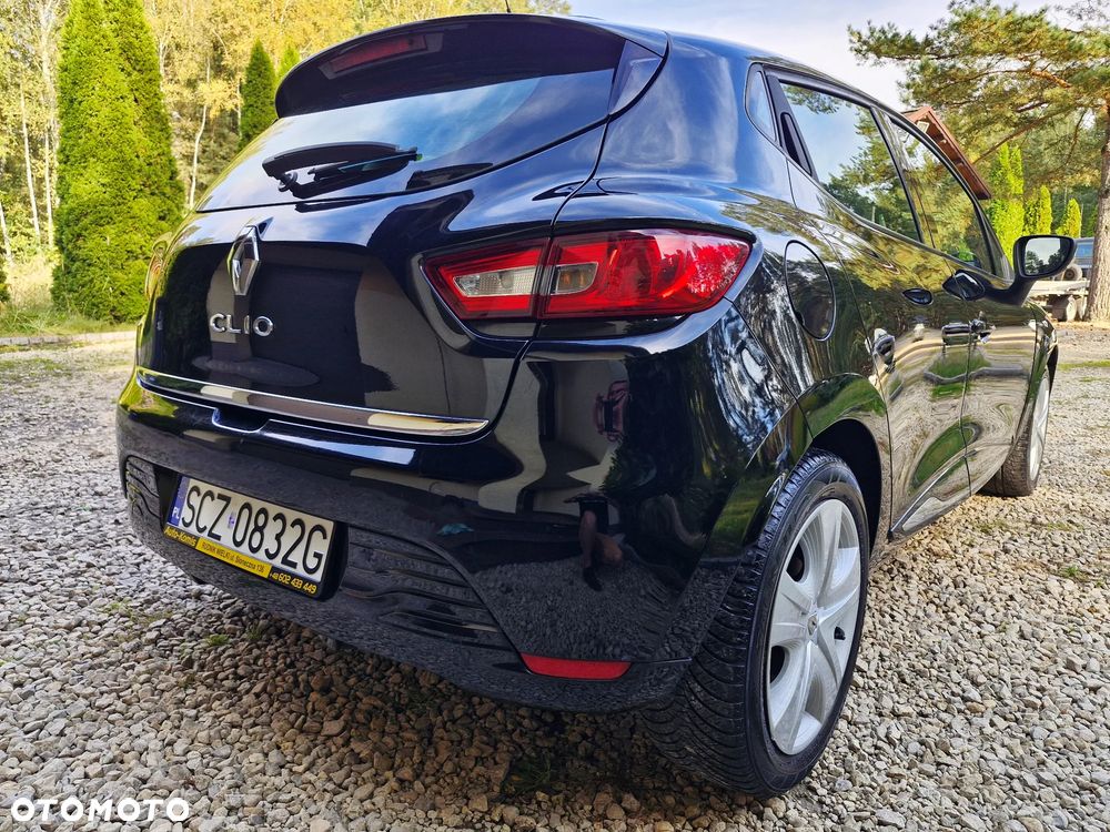 Renault Clio 1.2 16V 75 LIMITED - 4