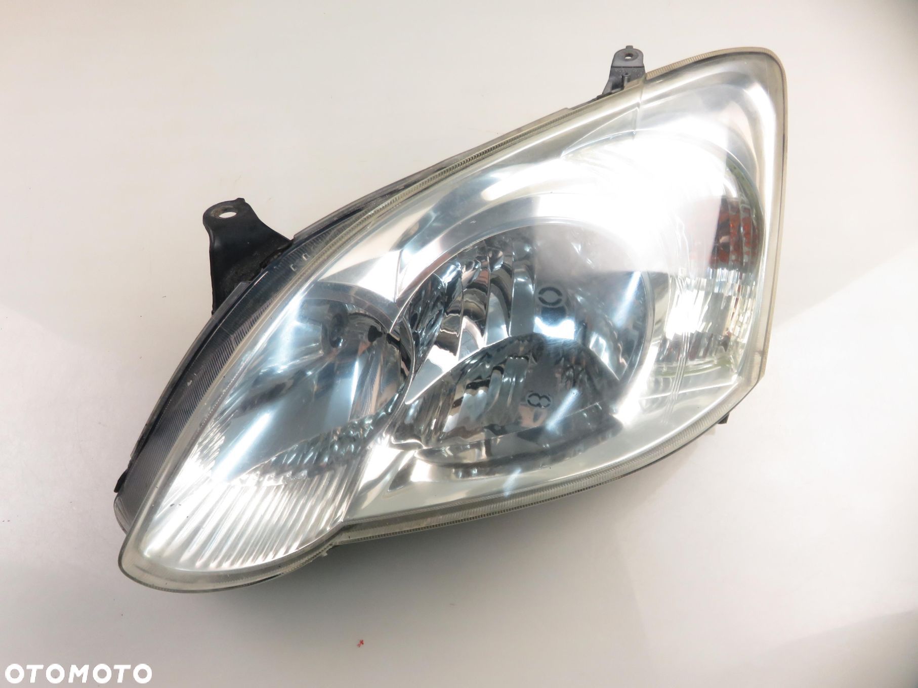 LAMPA LEWA PRZEDNIA TOYOTA COROLLA E12 - 1