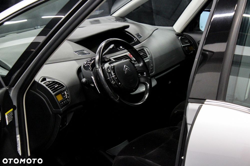 Citroën C4 Picasso 2.0 HDi FAP EGS6 Exclusive - 20