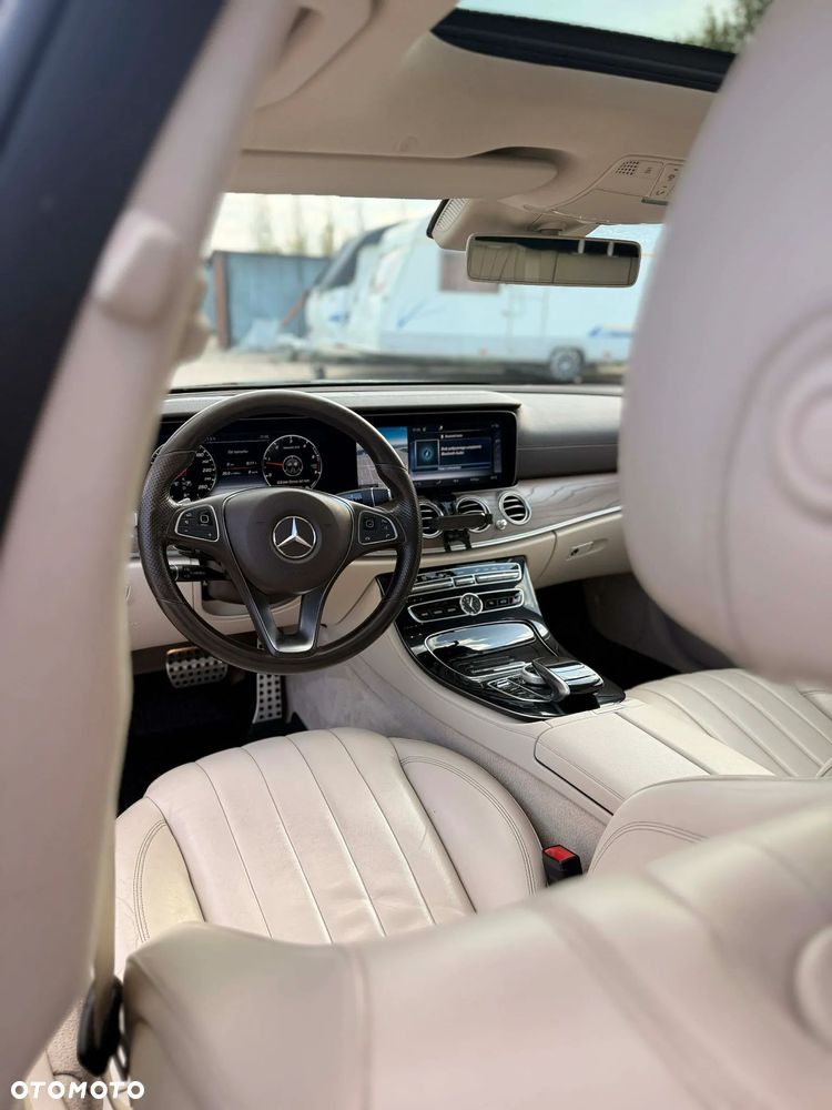 Mercedes-Benz Klasa E 220 d 4-Matic All-Terrain - 23