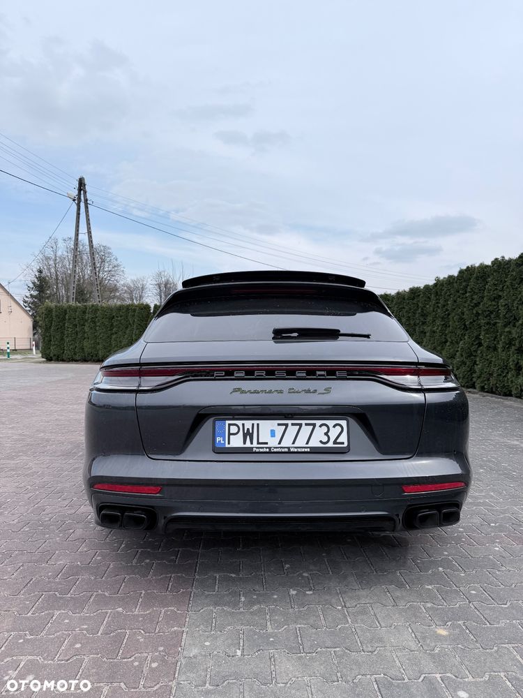 Porsche Panamera Turbo Executive - 10
