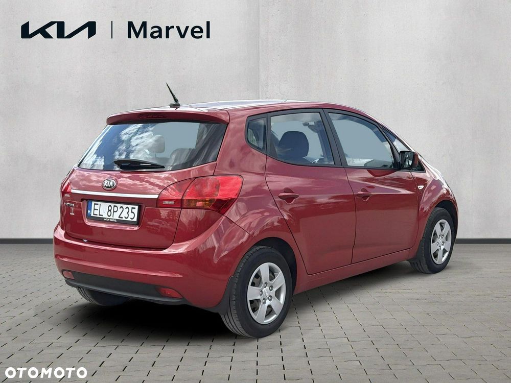 Kia Venga - 6