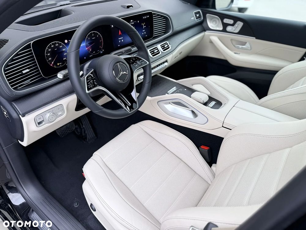 Mercedes-Benz GLE - 23