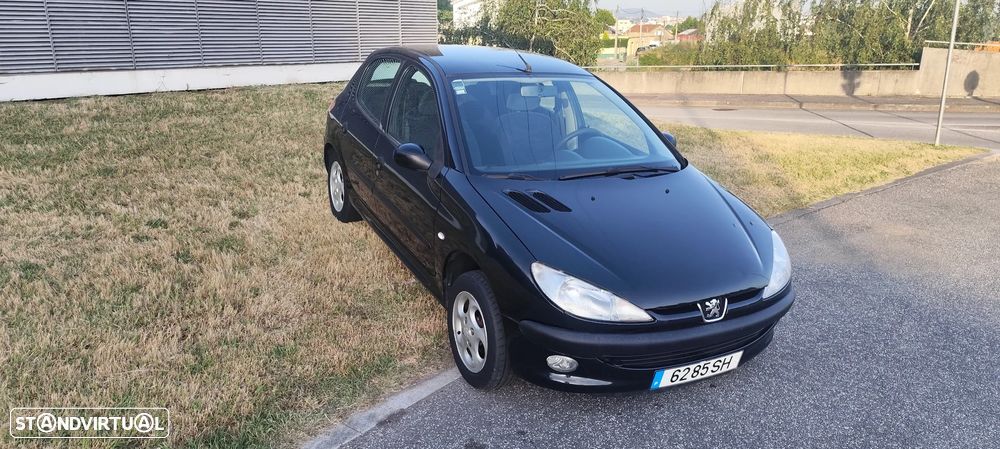 Peugeot 206 1.1 XR - 3