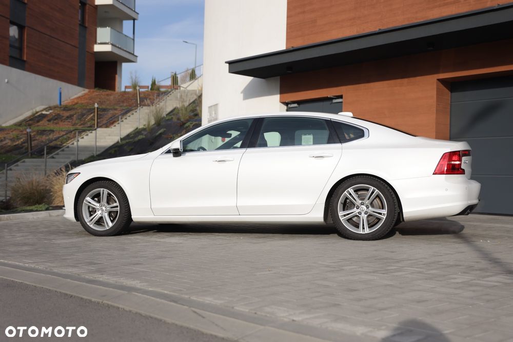 Volvo S90 T5 Geartronic Momentum Pro - 8