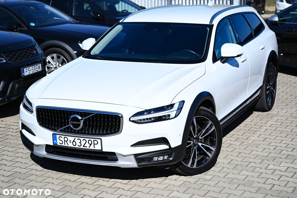 Volvo V90 Cross Country D4 AWD Pro - 30