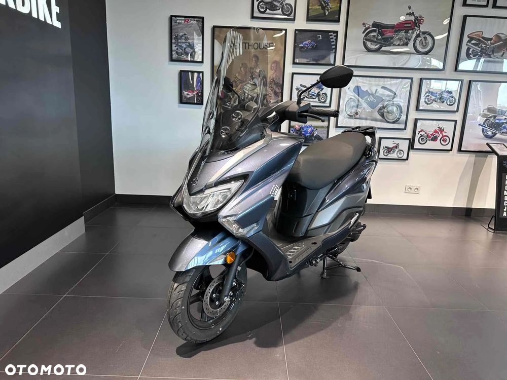 Suzuki Burgman - 5