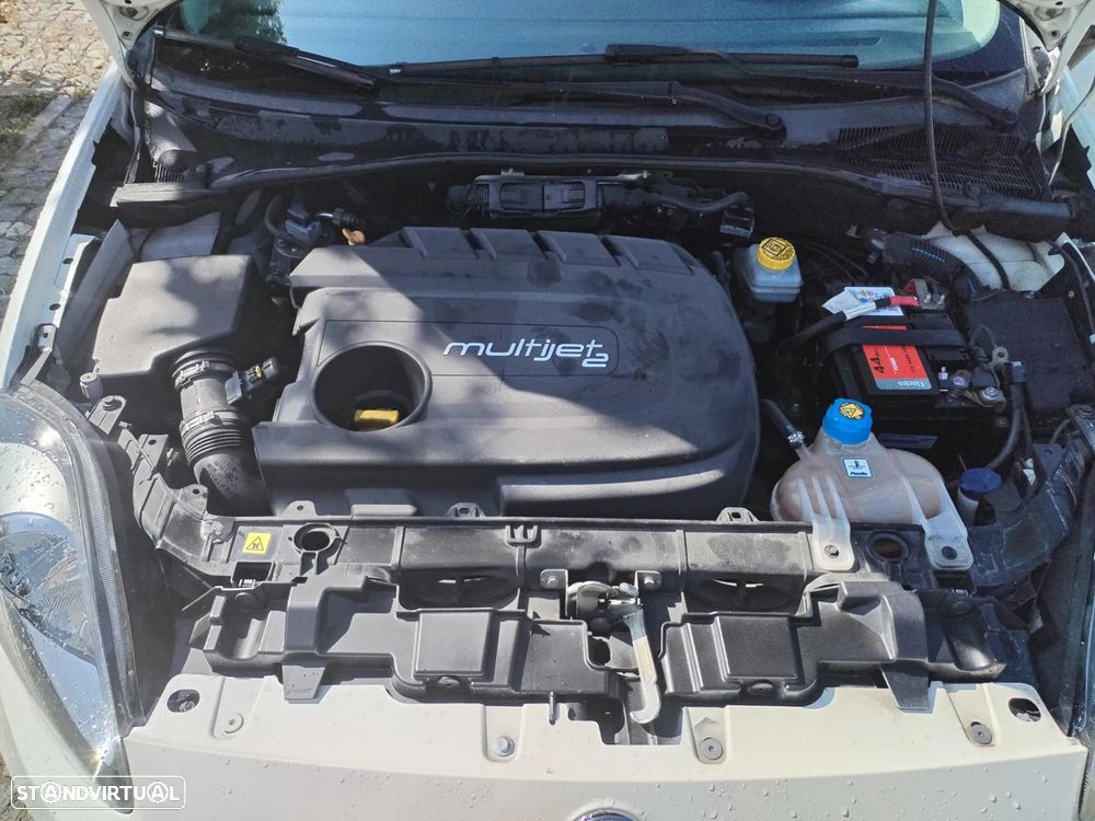Fiat Punto 1.3 M-Jet Easy S&S - 14
