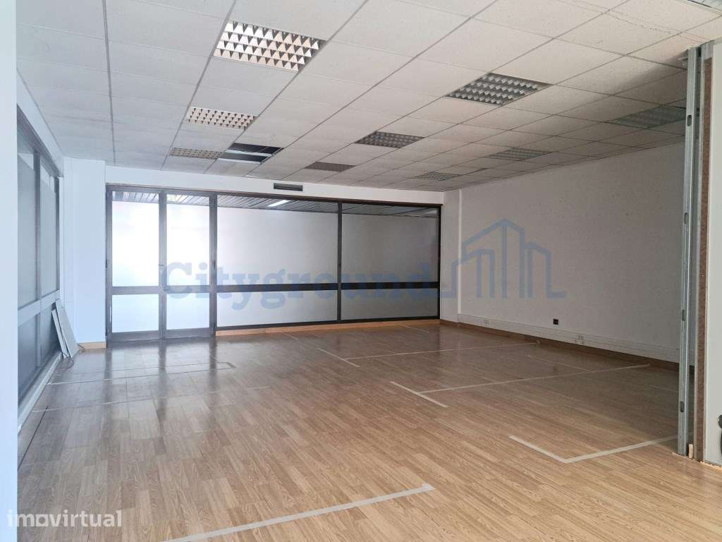 Loja para Investimento ou Instalação de Negócio - Edifício Arcadas ... - Grande imagem: 5/17