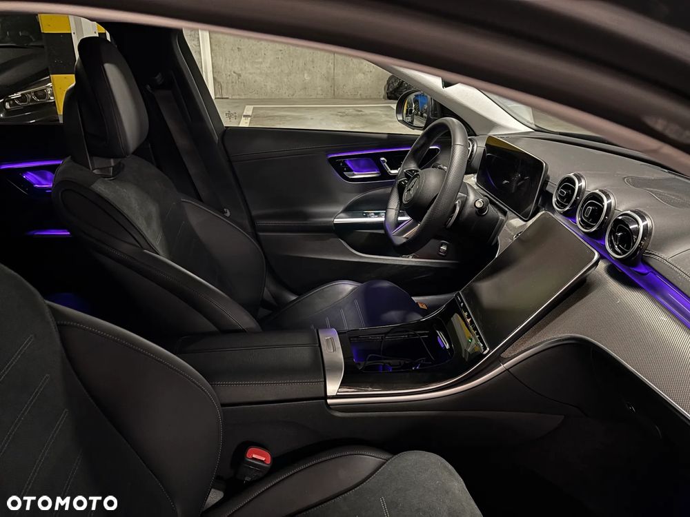 Mercedes-Benz Klasa C - 32