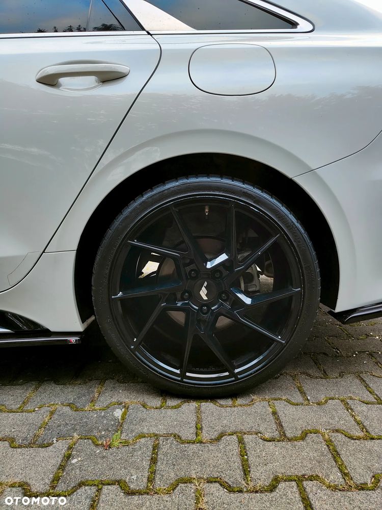 Kia ProCeed - 10