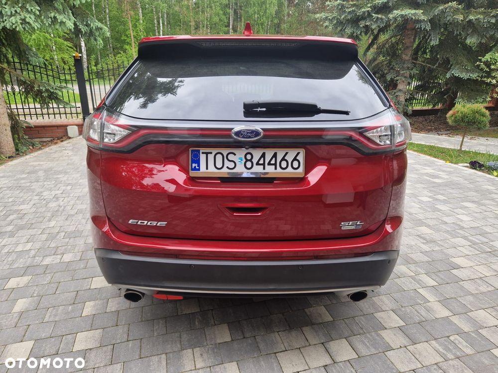 Ford Edge - 8