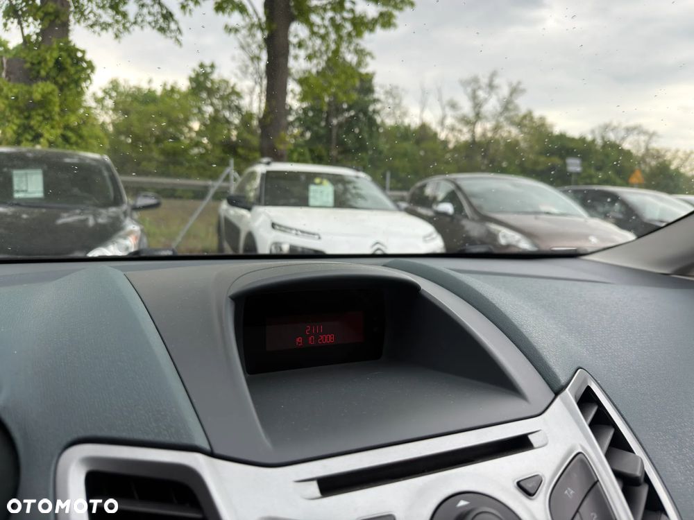 Ford Fiesta 1.25 - 22