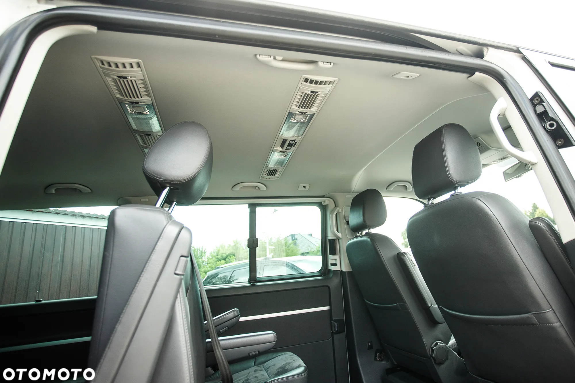 Volkswagen Multivan 6.1 2.0 TDI L1 Higline DSG - 20