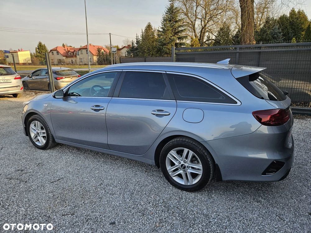 Kia Ceed 1.6 CRDi SCR L Business Line - 6