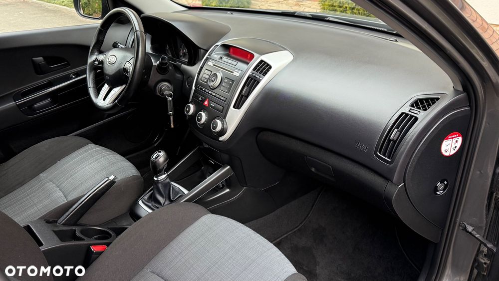 Kia Ceed 1.4 Comfort - 15