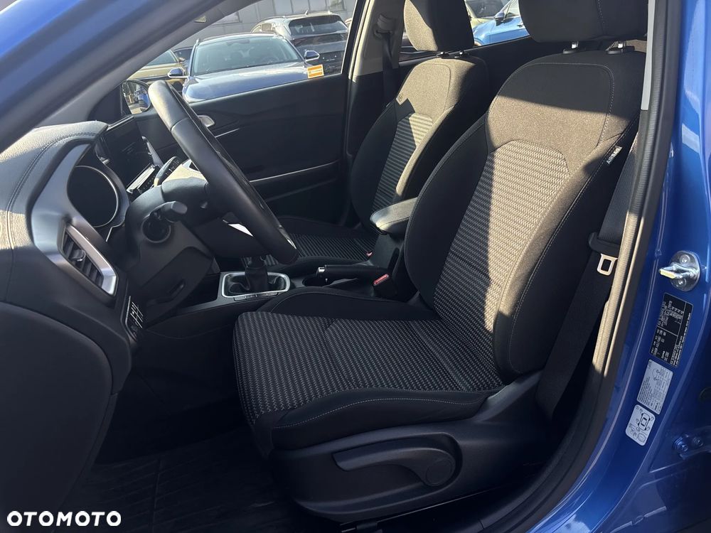 Kia XCeed 1.5 T-GDI M - 22