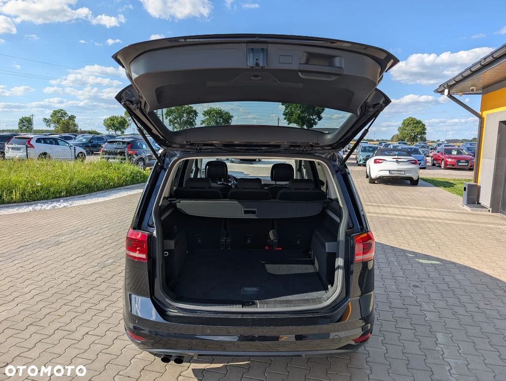 Volkswagen Touran 1.8 TSI (BlueMotion Technology) DSG Highline - 40