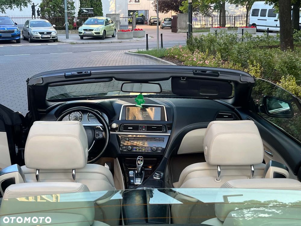 BMW Seria 6 650i - 14