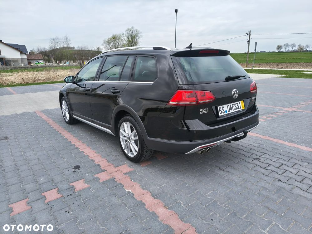 Volkswagen Golf Alltrack 2.0 TDI 4Motion BlueMotion Technol - 4