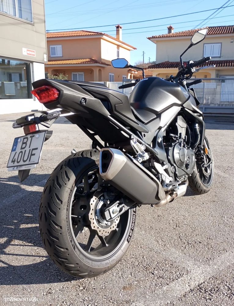 Honda CB 750 HORNET - 8