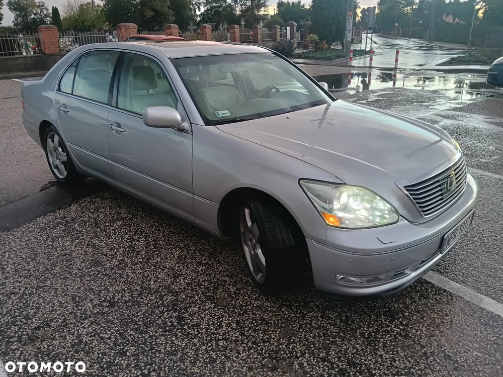Lexus LS - 15