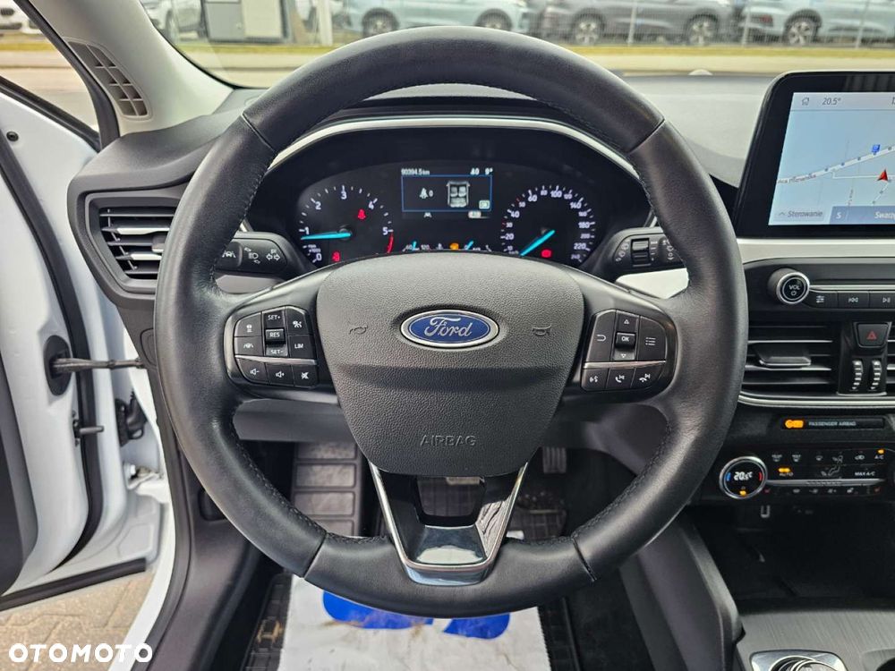 Ford Focus - 23