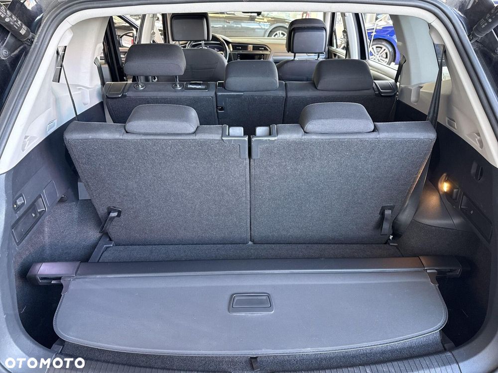 Volkswagen Tiguan Allspace 2.0 TSI 4Mot Elegance DSG - 31