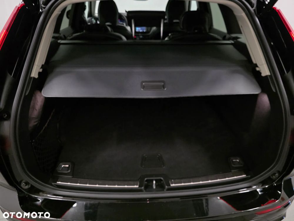 Volvo XC 60 B4 D Geartronic RDesign - 39
