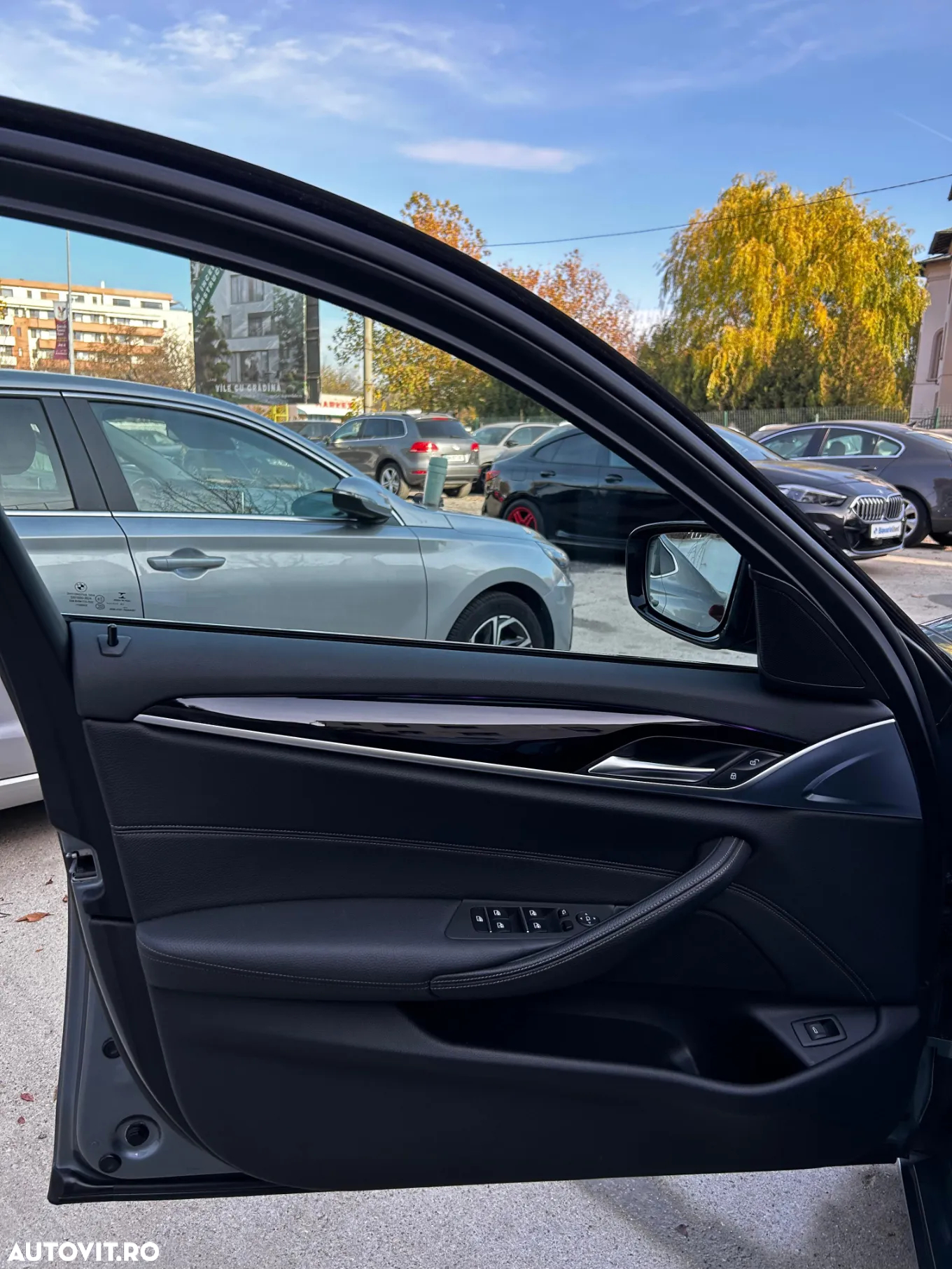 BMW Seria 5 520d Aut. Sport Line - 10