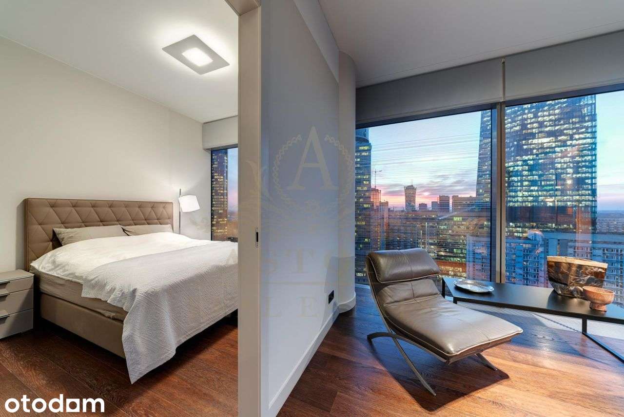 Luxury corner apartment in Cosmopolitan building