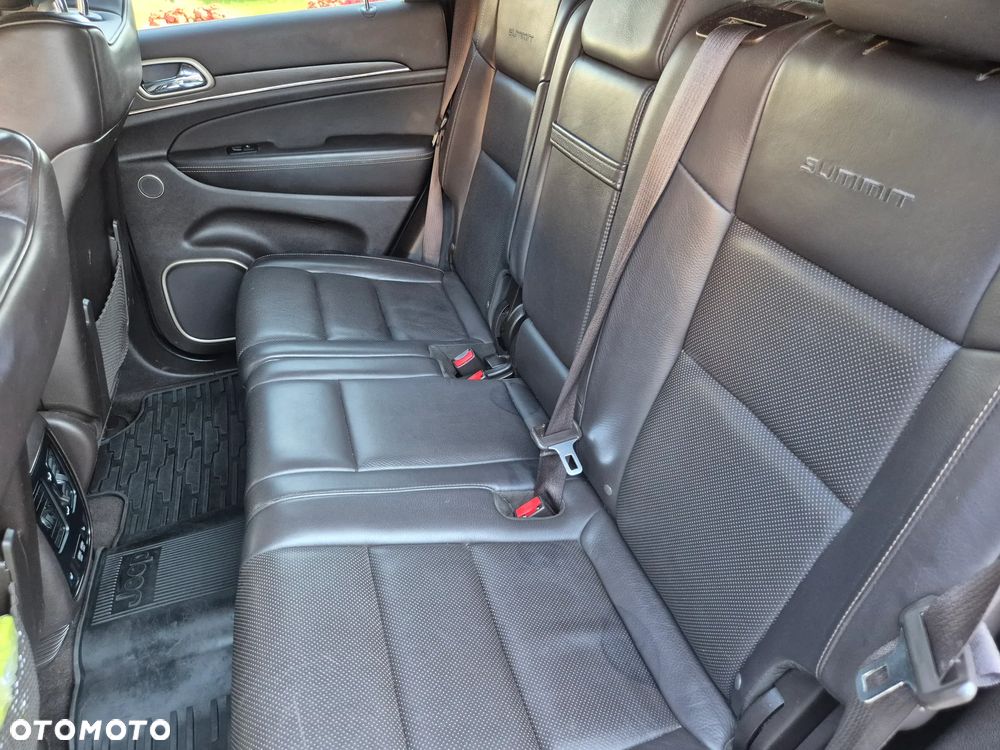 Jeep Grand Cherokee 3.0 CRD Overland Summit - 18