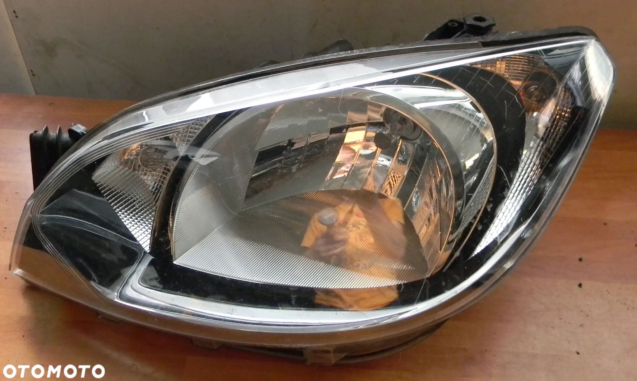 lampa prawa przód SKODA CITYGO EUROPA - 1