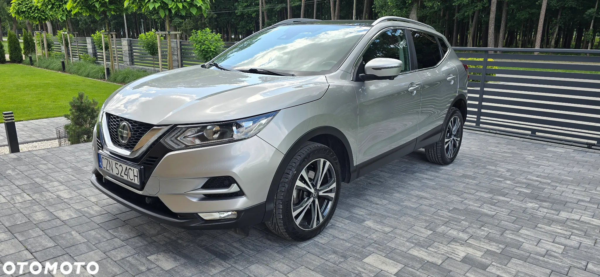 Nissan Qashqai 1.2 DIG-T N-Connecta Xtronic EU6 - 7