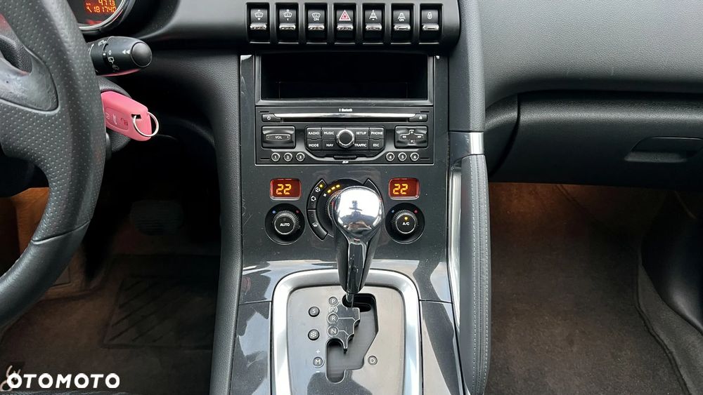 Peugeot 3008 HDi FAP 165 Automatik Platinum - 20