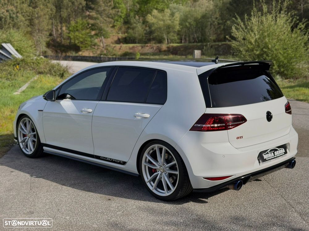 VW Golf GTI Clubsport DSG - 11
