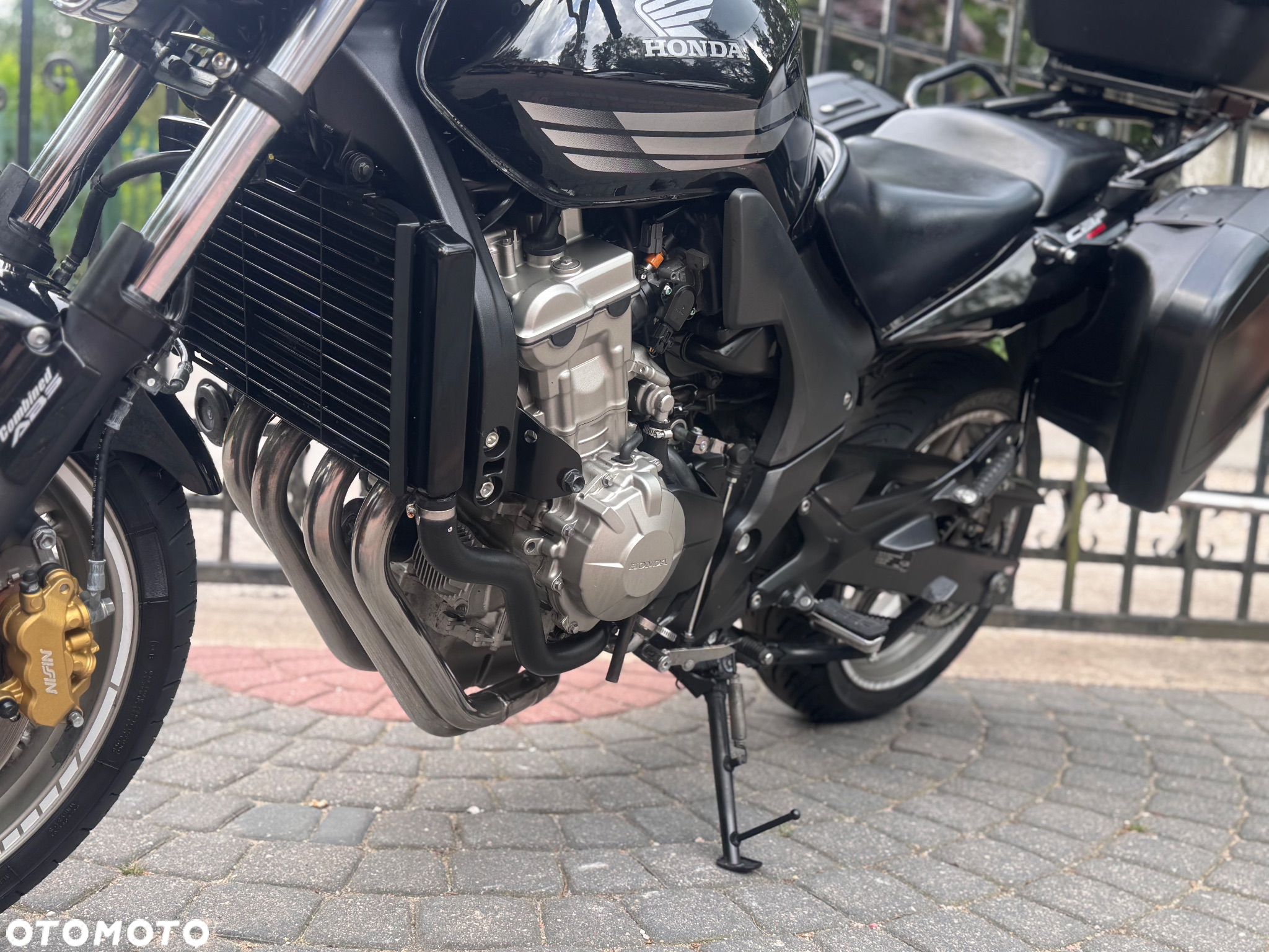 Honda CBF - 17