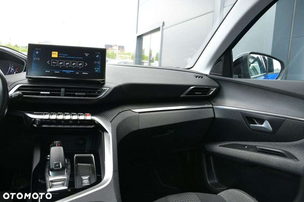 Peugeot 3008 1.5 BlueHDi Active Pack S&S EAT8 - 26