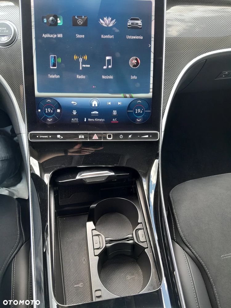 Mercedes-Benz Klasa C 220 d mHEV AMG - 11