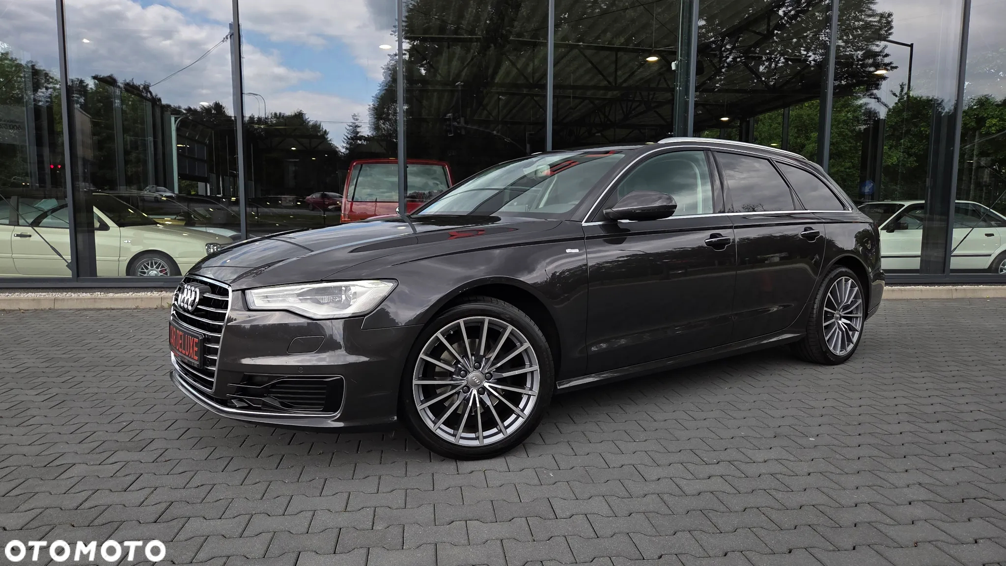 Audi A6 Avant 2.0 TDI Ultra S tronic - 36