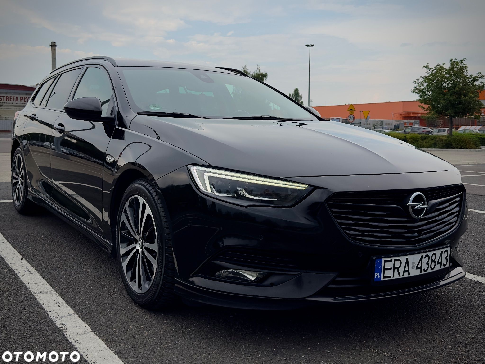 Opel Insignia 2.0 CDTI Sports Tourer Automatik - 1