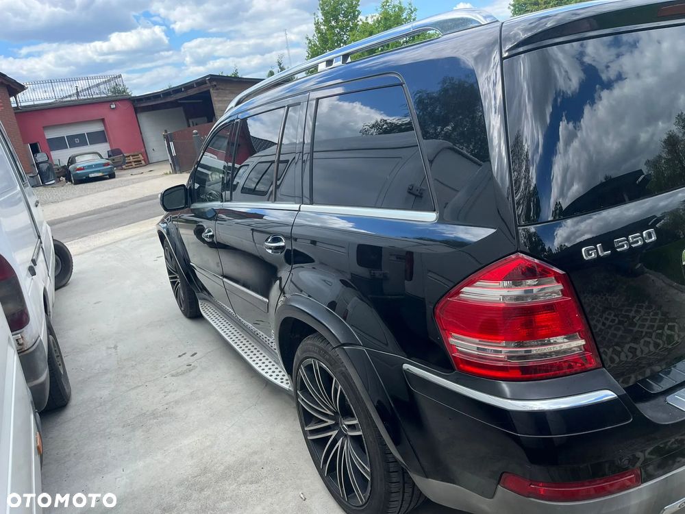 Mercedes-Benz GL 500 4Matic 7G-TRONIC - 7