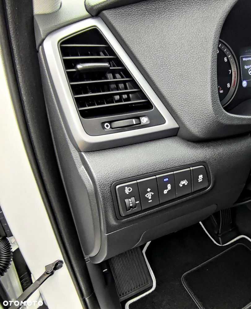 Hyundai Tucson blue 1.6 GDi 2WD Navi - 30