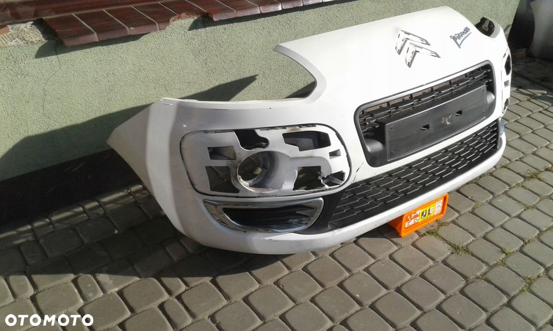 CITROEN C3 PICASSO ZDERZAK PRZEDNI - 3