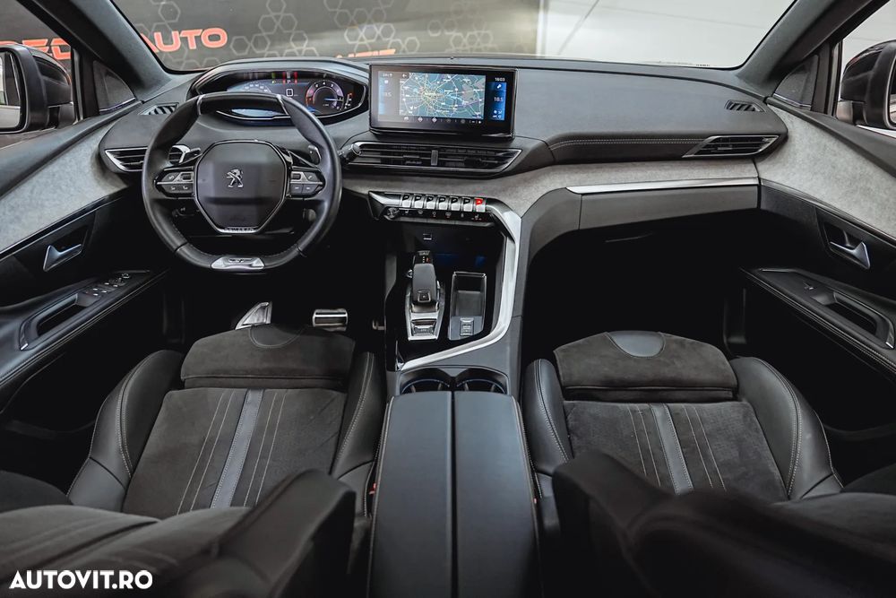 Peugeot 5008 PureTech 130 EAT8 Stop & Start GT - 4