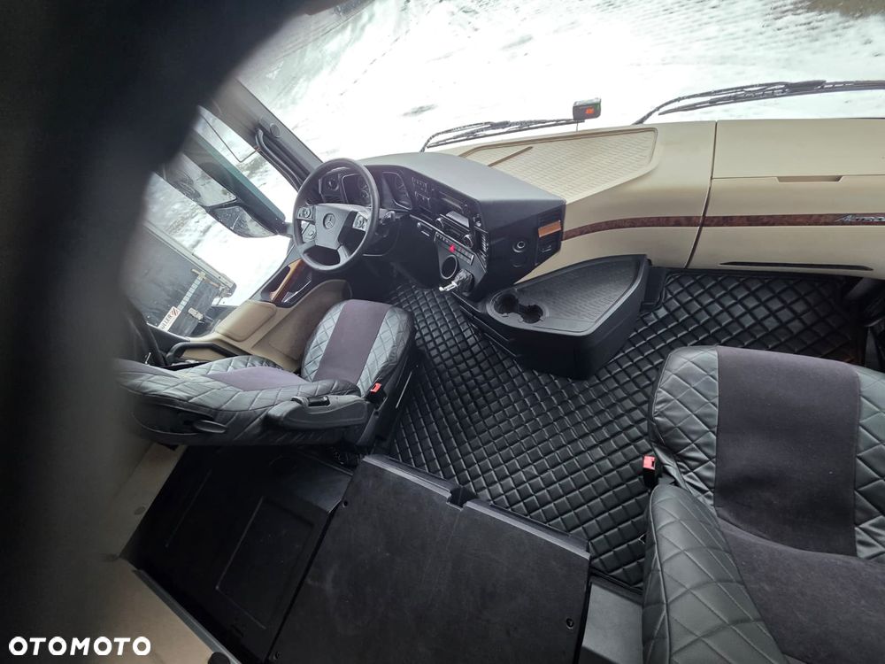 Mercedes-Benz ACTORS 1845 - 7