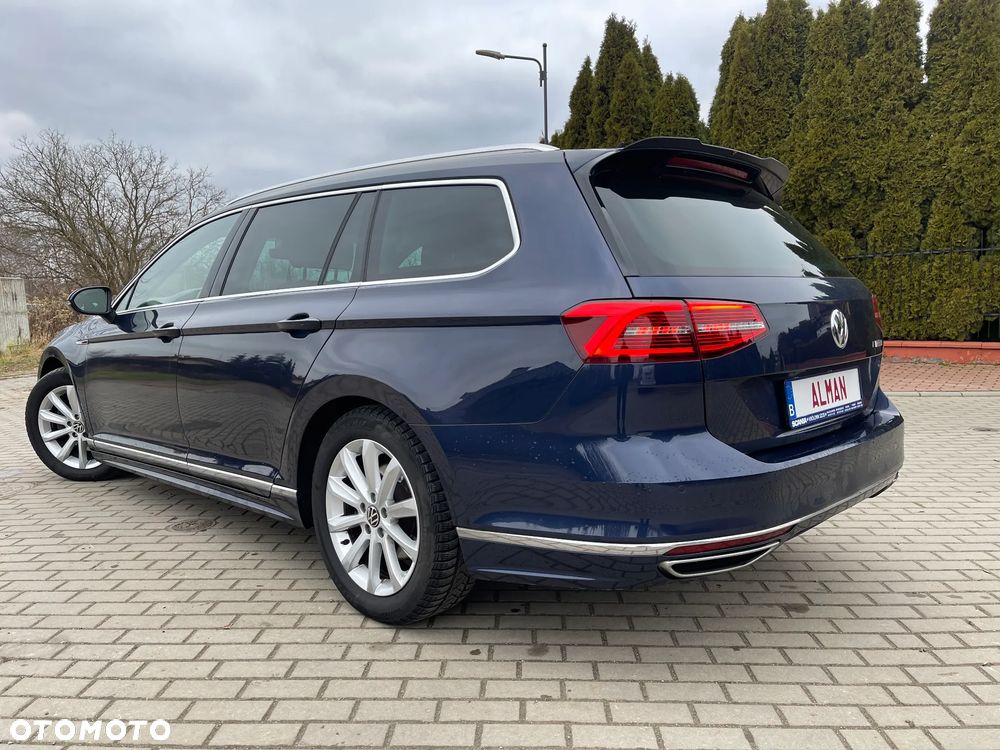 Volkswagen Passat Variant 2.0 TDI SCR 4Motion DSG (BMT) Highline - 4