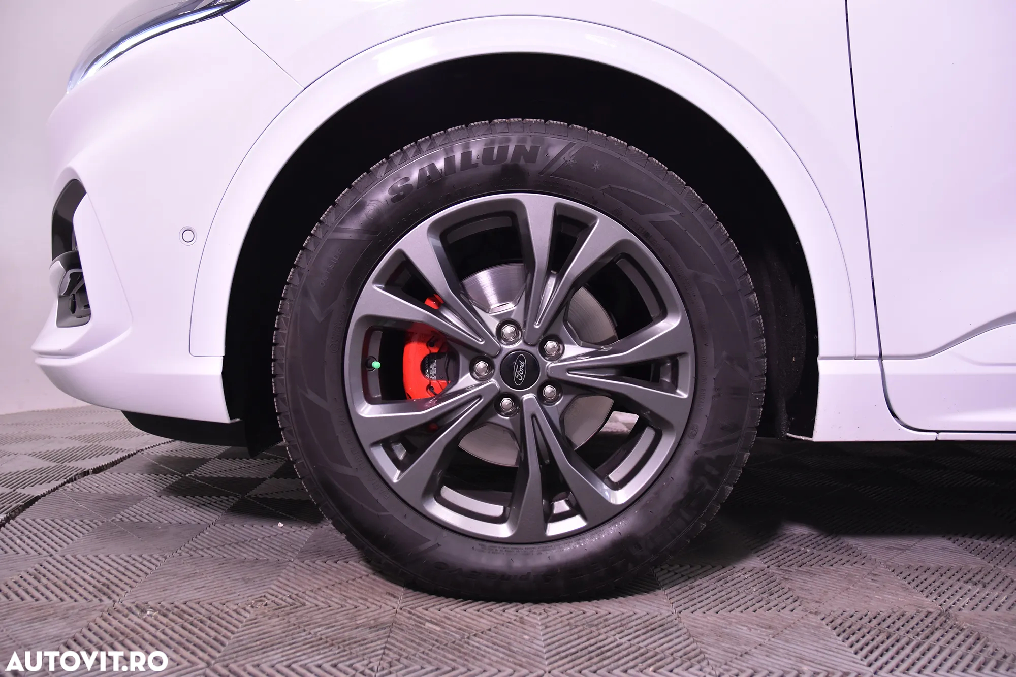 Ford Kuga 2.0 EcoBlue A8 AWD ST Line - 13