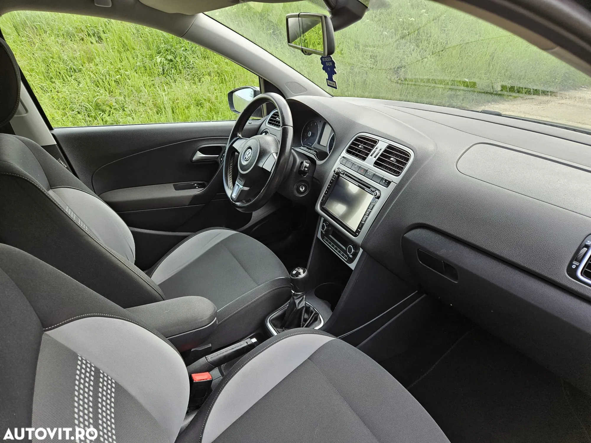 Volkswagen Polo 1.2 Life - 22
